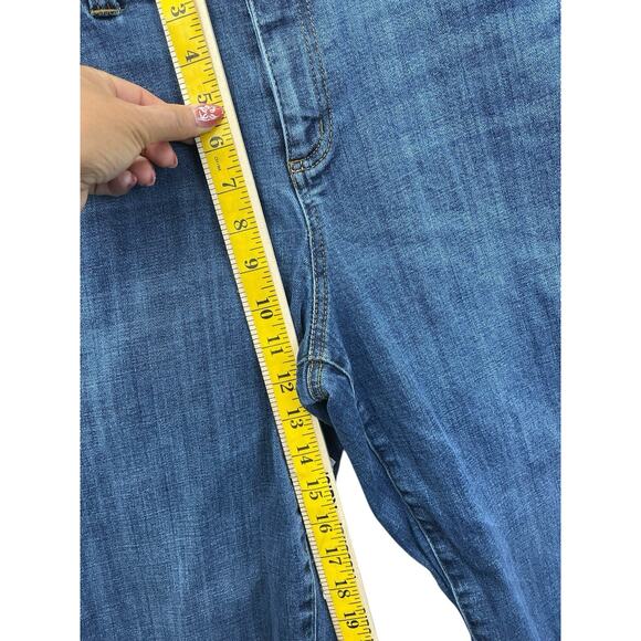 Talbots Jeans Womens 14 Curvy Simply Flattering 5 Pocket Straight Blue Denim - Picture 6 of 11